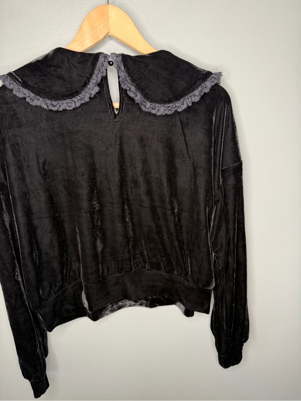 KILLSTAR Black Velvet Peter Pan Collar Lace Trimmed Blouse - Picture 8 of 12